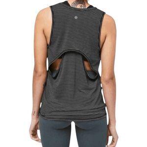 LULULEMON ATHLETICA Circuit Crusher Tank Size 8